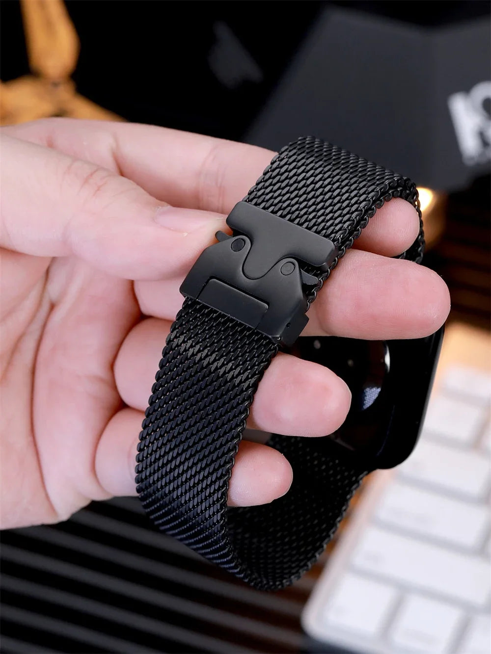 Titanium Milanese Loop For Apple Watch Ultra 2 49mm Series 10 9 8 7 6 5 4 SE 46mm 42mm 41mm 45mm 44mm 38mm 40mm band Accessories