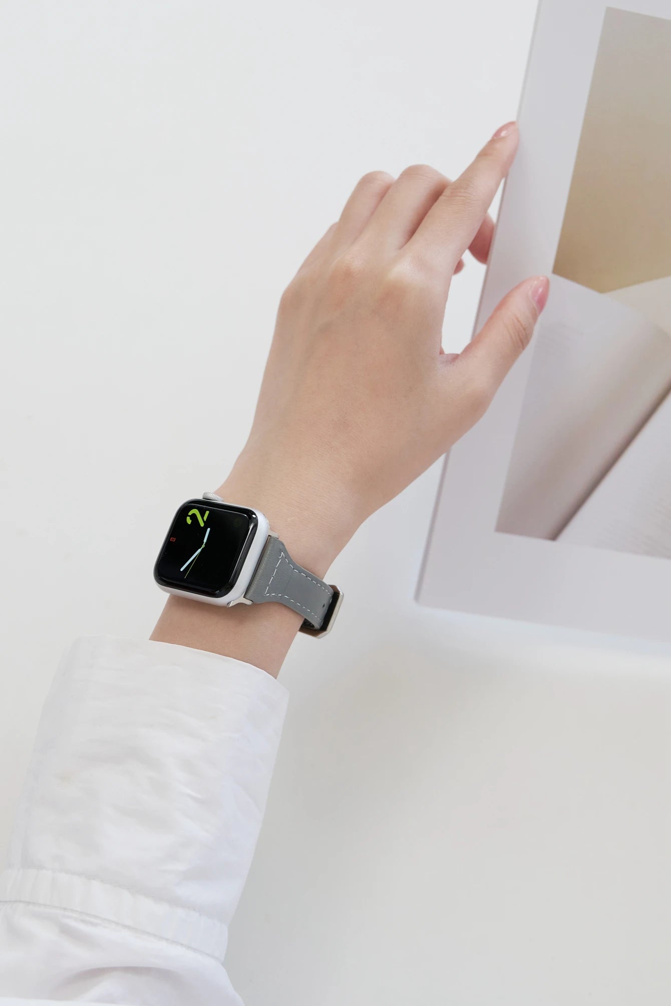 For Apple Watch band women Ultra 11 10 9 8 7 6 5 4 3 2 1 SE 38mm 40mm 41mm 42mm 44mm 45mm 46mm Leather Loop