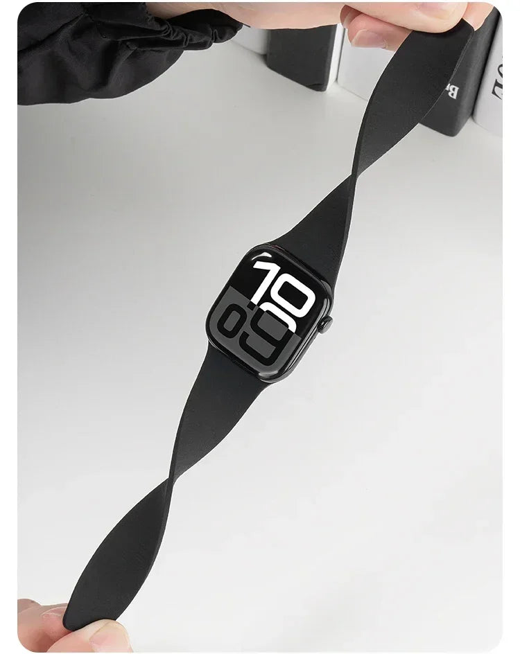 Magnetic band For Apple Watch band Ultra 2 49mm 44mm 45mm 46mm 42mm 40mm Belt Silicone band Apple Watch Series 10 8 7 6 5 9 SE