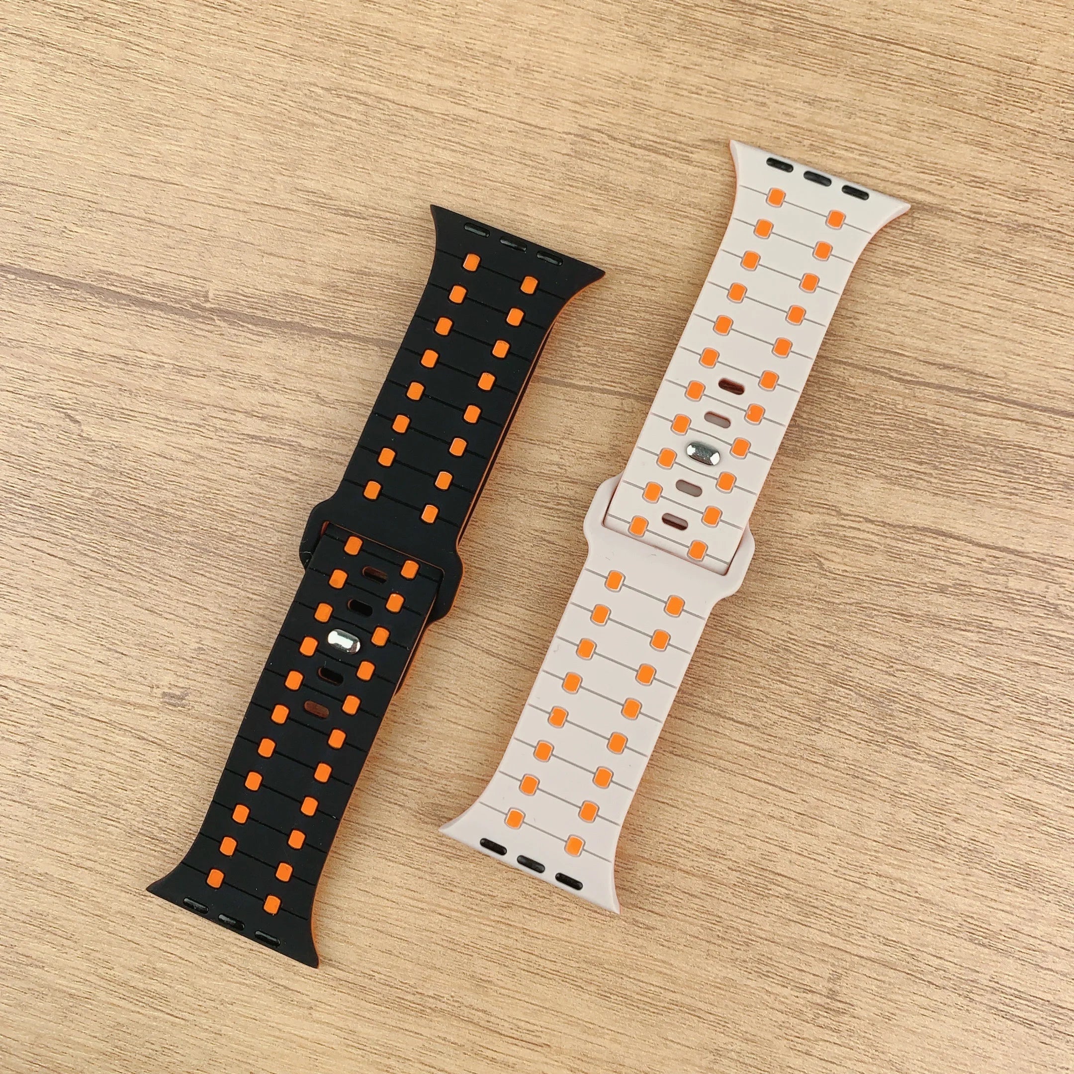 Silicone band For Apple Watch band 45mm 41mm 44mm 49mm 40mm 38mm 42mm 46mm band correa Apple Watch Series 10 9 8 7 6 5 3 SE Ultra