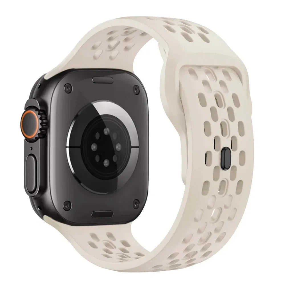 Sport Silicone band for Apple Watch Ultra 2 1 10 42mm 46mm 49mm Soft Breathable band Wristband Apple Watch Series 9 8 7 6 5 4 SE Band