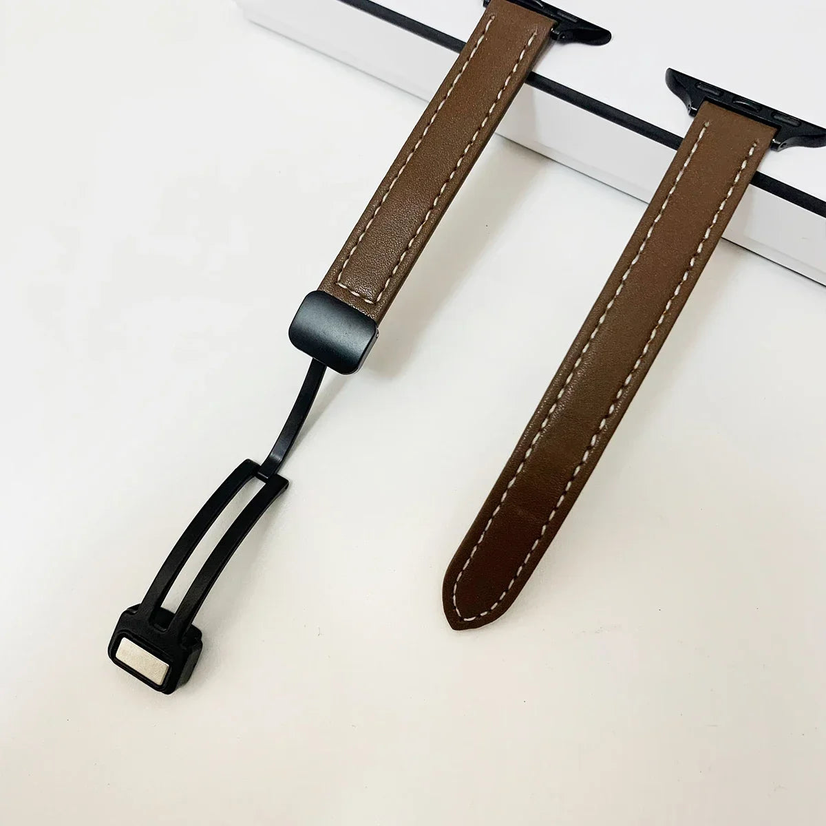 Magnetic Buckle band For Apple Watch 10 42mm 46mm SE 44mm 40mm 9 8 7 41mm 45mm Folding Slim Leather band Apple Watch Series 10 8 7 6 5