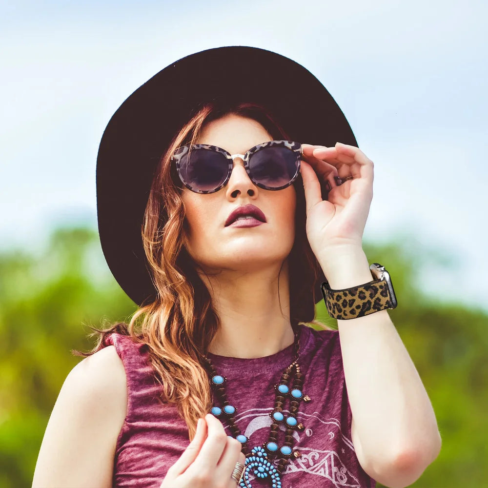 Scrunchie band for Apple Watch band 44mm 40mm 38mm 42mm Elastic Nylon SmartWatch band For Apple Watch 7 6 5 4 3 2 1 SE Watchband