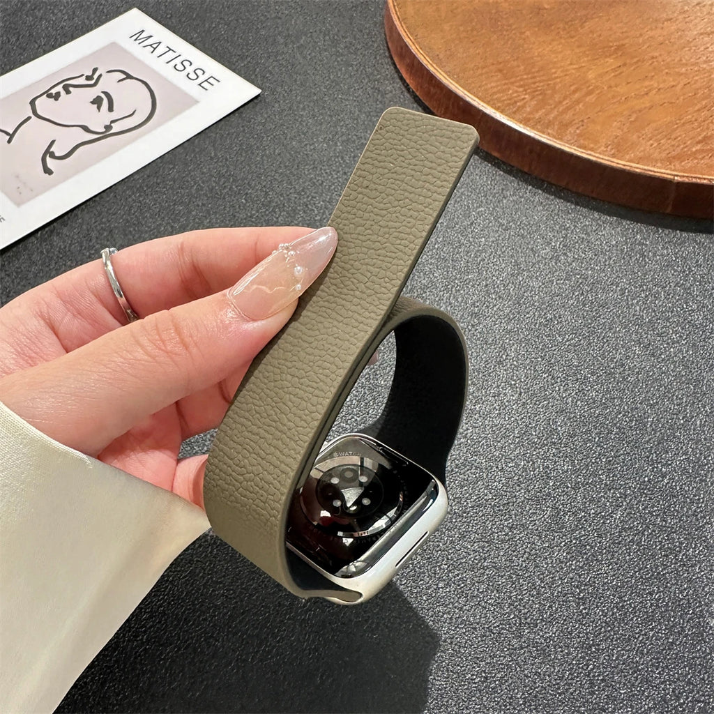 Leather Watch band for Apple Watch band 44mm 49mm 45mm 42mm 40mm 46mm 38mm 41mm band Apple Watch Series 10 Ultra 9 8 7 6 5 4 3 SE