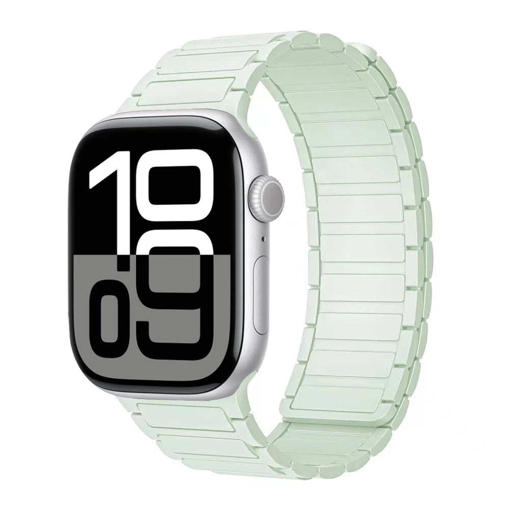 Magnetic Loop band for Apple Watch band 46mm 44mm 40mm 45mm 41mm 42mm Silicone band Apple Watch Series 11 10 9 8 7 6 SE Ultra 3