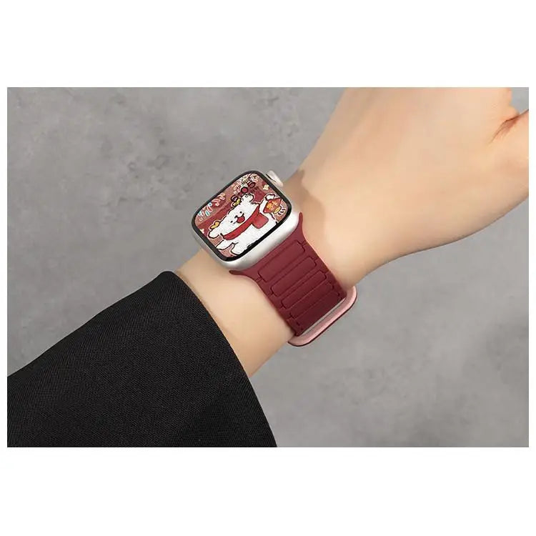 Silicone band Magnetic band for Apple Watch 46mm 42mm 49mm 45mm 41mm 44mm 40mm for Apple Watch Ultra 3 Series 11 10 9 8 7 6 SE 3 5 4