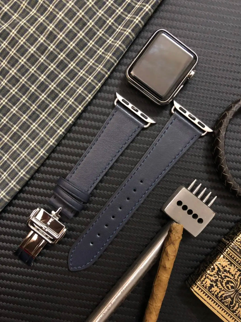 Genuine Leather band For Apple Watch Series 11 10 9 8 SE 3 band 46mm 44mm 41mm 45mm 42mm 38mm band Apple Watch Ultra 3 2 1 49mm