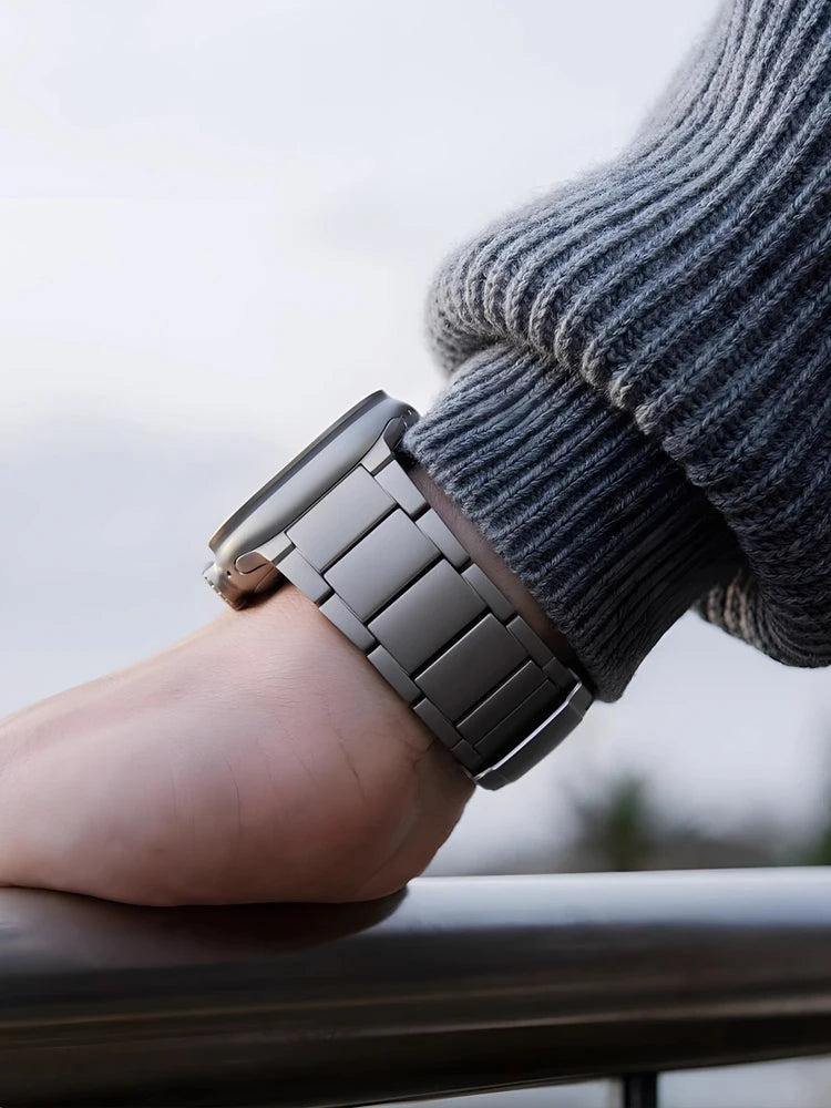 Luxury Titanium Alloy band For Apple Watch Ultra 2 10 9 8 7 6 5 metal band For Apple Watch 38mm 40mm 41mm 42mm 45mm 46mm 49mm