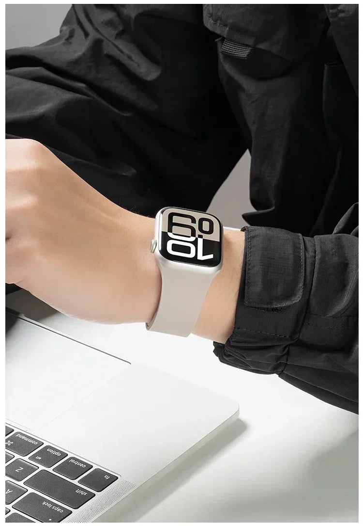 Magnetic band For Apple Watch band Ultra 2 49mm 44mm 45mm 46mm 42mm 40mm Belt Silicone band Apple Watch Series 10 8 7 6 5 9 SE