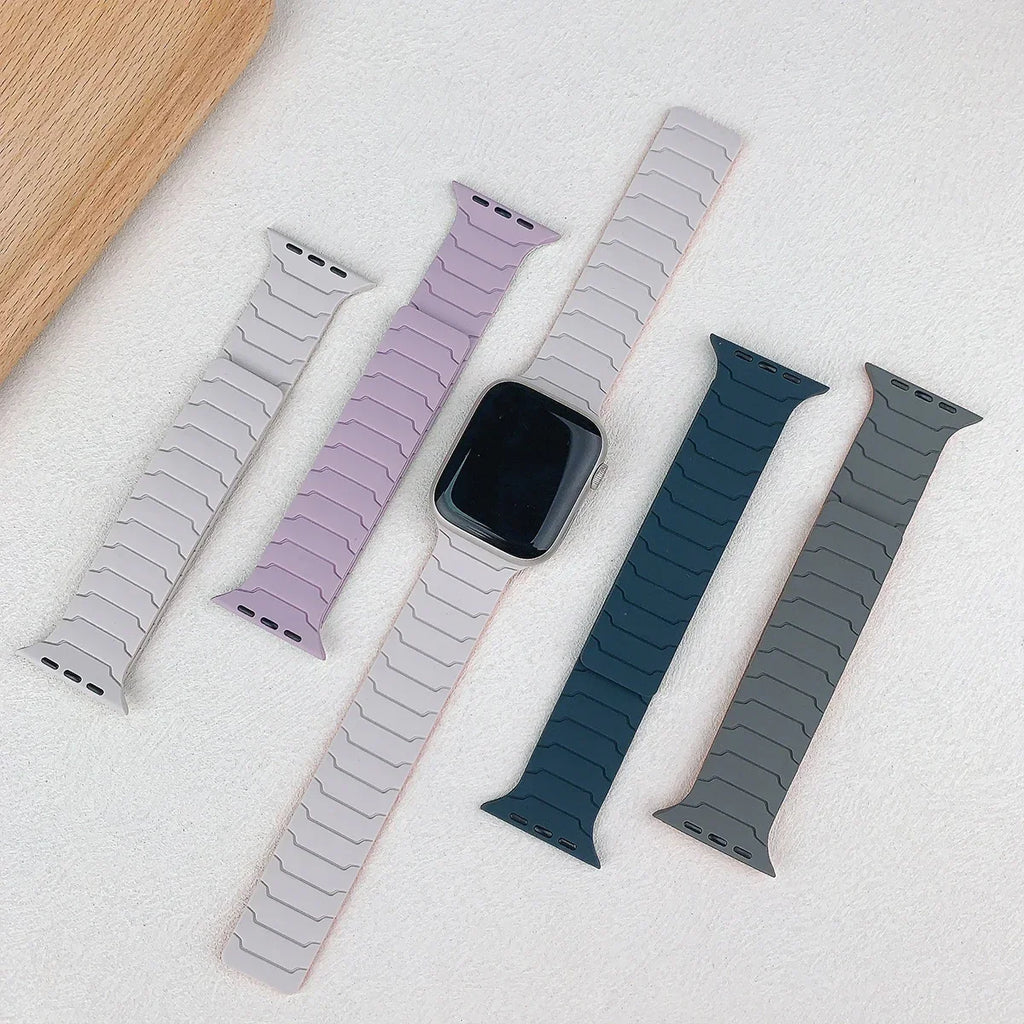 Magnetic band for Apple Watch band Ultra 2 49mm 46mm 44mm 41mm 45mm 42mm Silicone band Apple Watch Series 10 9 8 7 6 5 4 SE band
