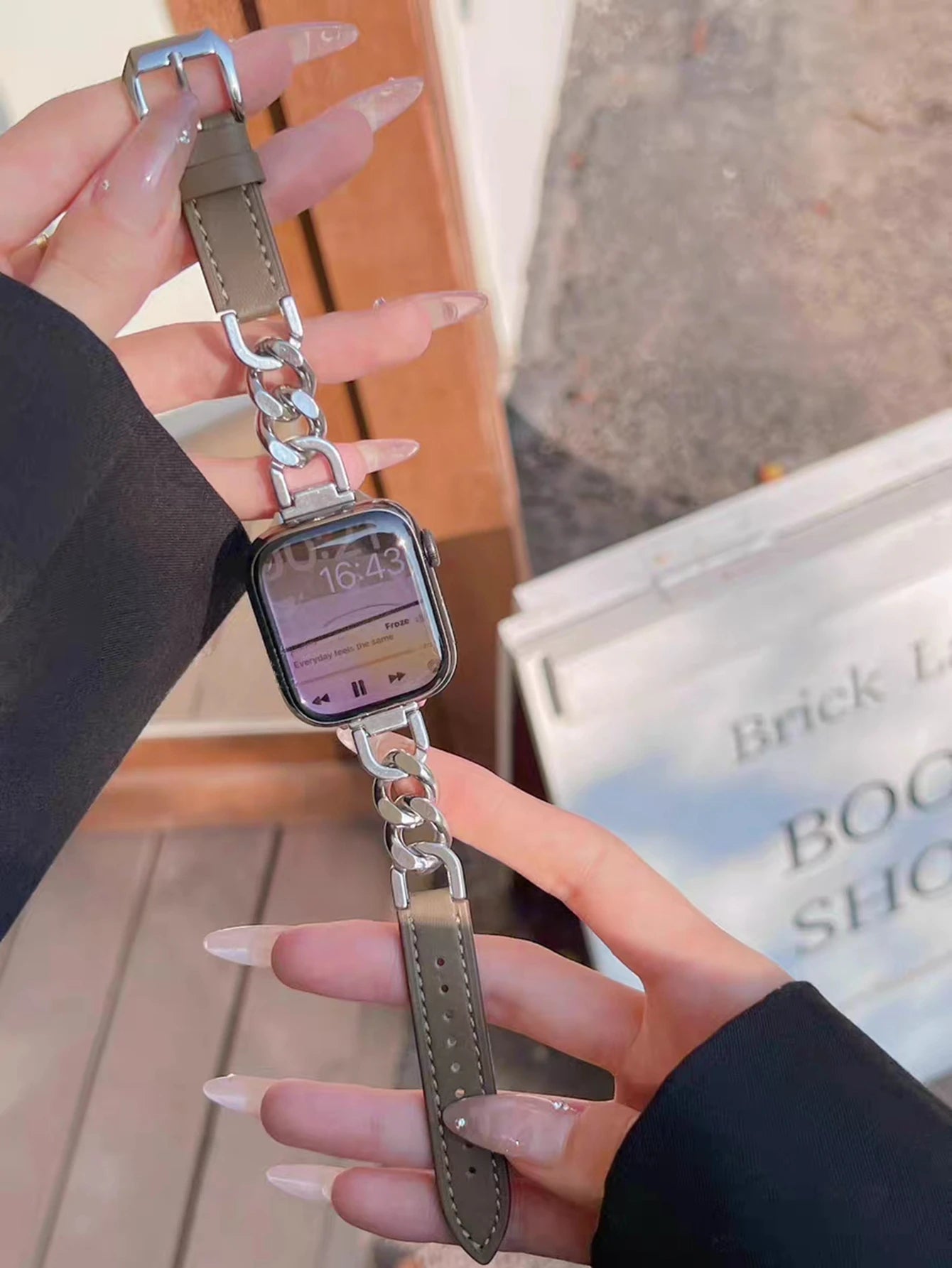 Metal link Elegant Slim Leather loop for Apple Watch band For Women Correa Thin for Apple Watch band