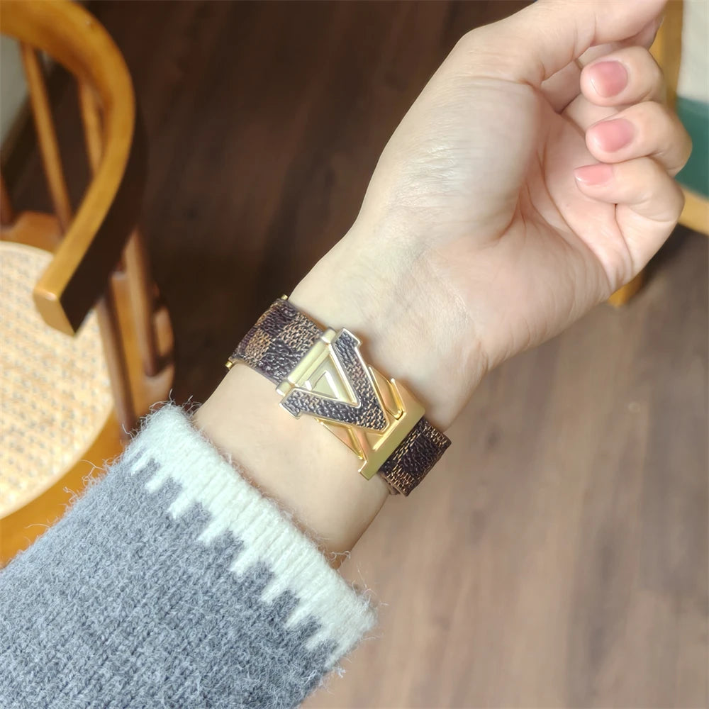 Luxury Fashion band for Apple Watch band 46mm Ultra 49mm 45mm 44mm 42mm 41mm 40mm 38mm metal Buckle band Apple Watch Series 11 10 9 8 7 6 ba