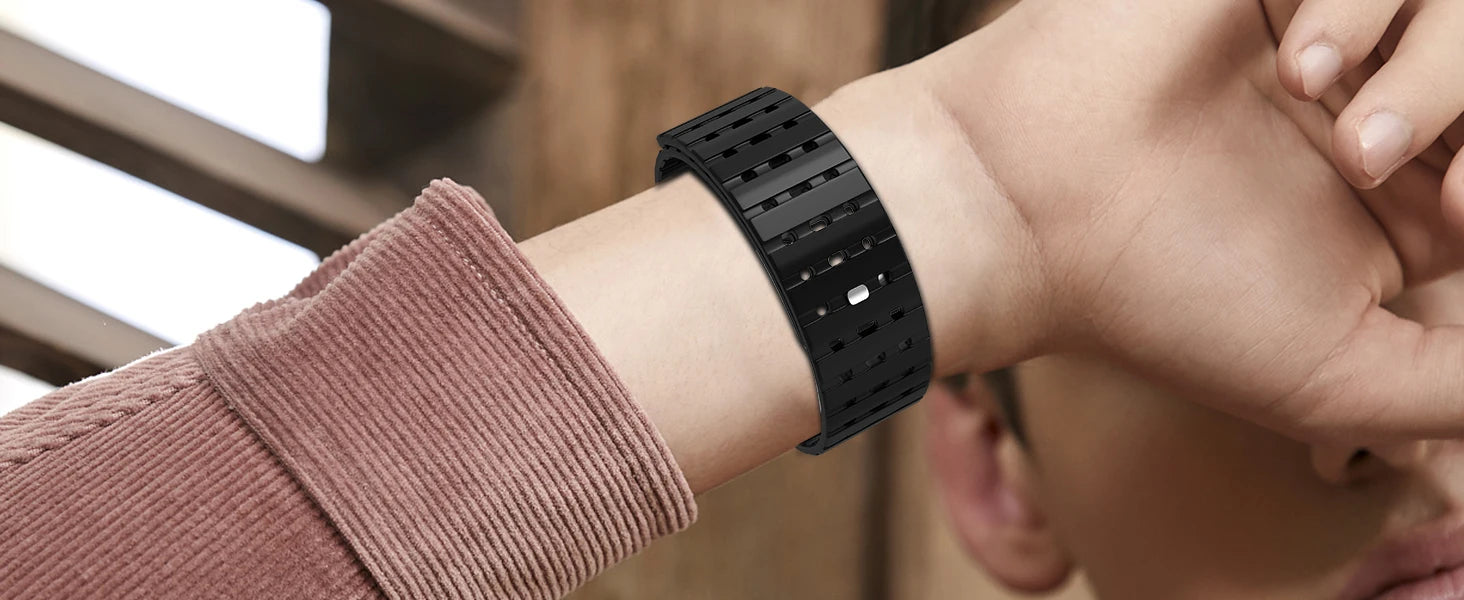 Magnetic band For Apple Watch Ultra 3 49mm 44mm 45mm 38mm 42mm 41mm belt Silicone band Apple Watch Series11 10 8 7 6 5 9 SE band