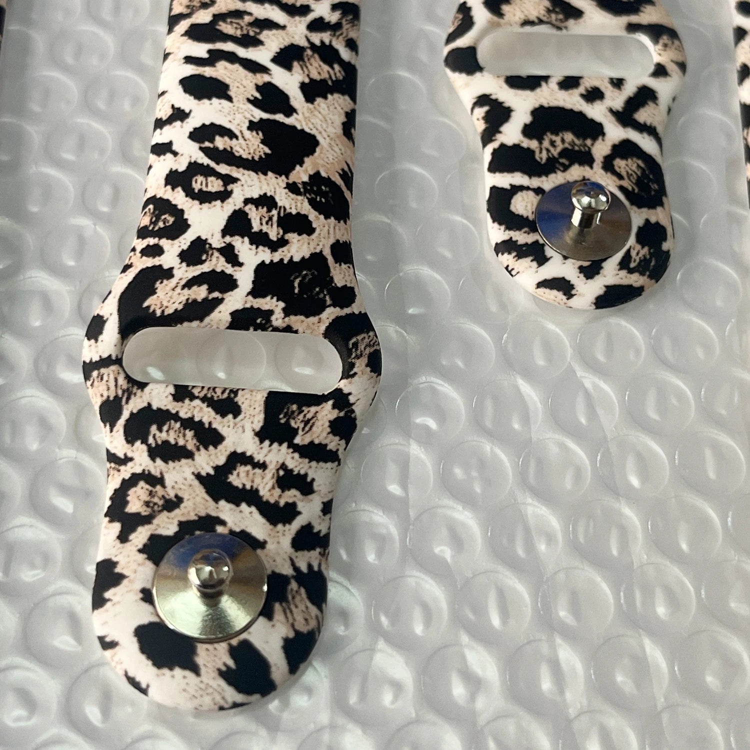 Silicone band For Apple Watch Ultra band 49mm 46mm 45mm 44mm Zebra pattern correa band Apple Watch Series 11 10 9 8 7 Watchbands