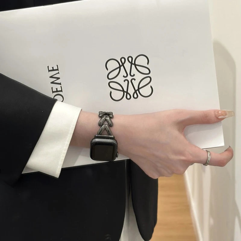 Metal band for Apple Watch 10 band 46mm 42mm 41mm 44mm 45mm 40mm 49mm Women watch band Belt band Apple Watch Series 9 8 7 SE Ultra