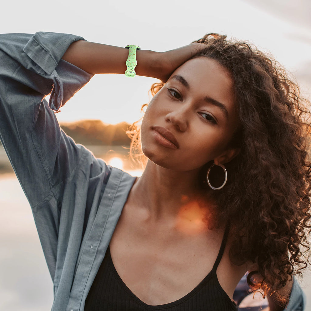 Slim Silicone band for Apple Watch band 40mm 41mm 45mm 44mm 38mm 49mm 42mm 46mm band Apple Watch Series 10 9 8 7 6 3 SE Ultra 2