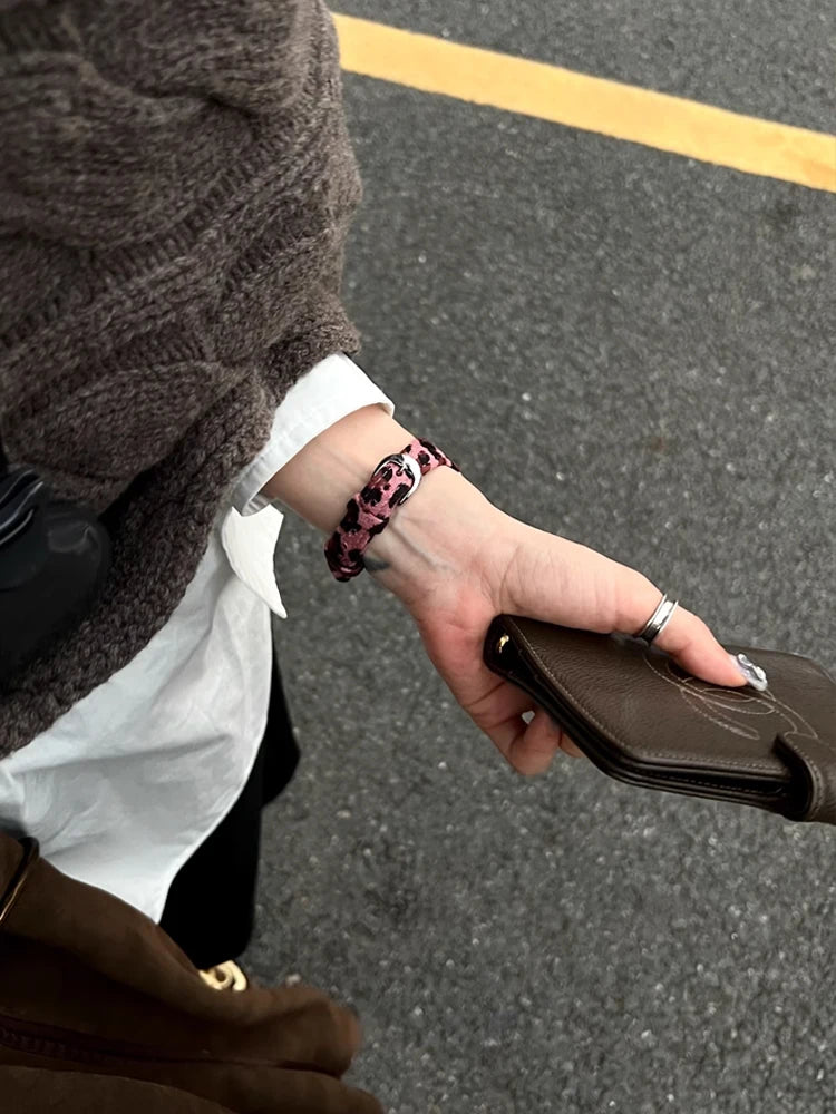 Retro Leather Leopard band For Apple Watch Ultra 10 9 8 7 6 5 SE 4 Girl Slim band For Apple Watch 41mm 40mm 38mm 49mm 42mm 45mm 46mm