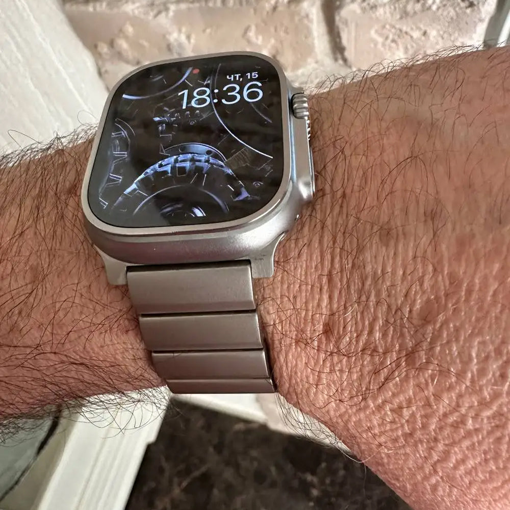 Titanium band For Apple Watch Ultra 3 49mm 44mm 45mm 46mm titanium band For Apple Watch Series 11 10 9 8 7 6 SE luxury men band