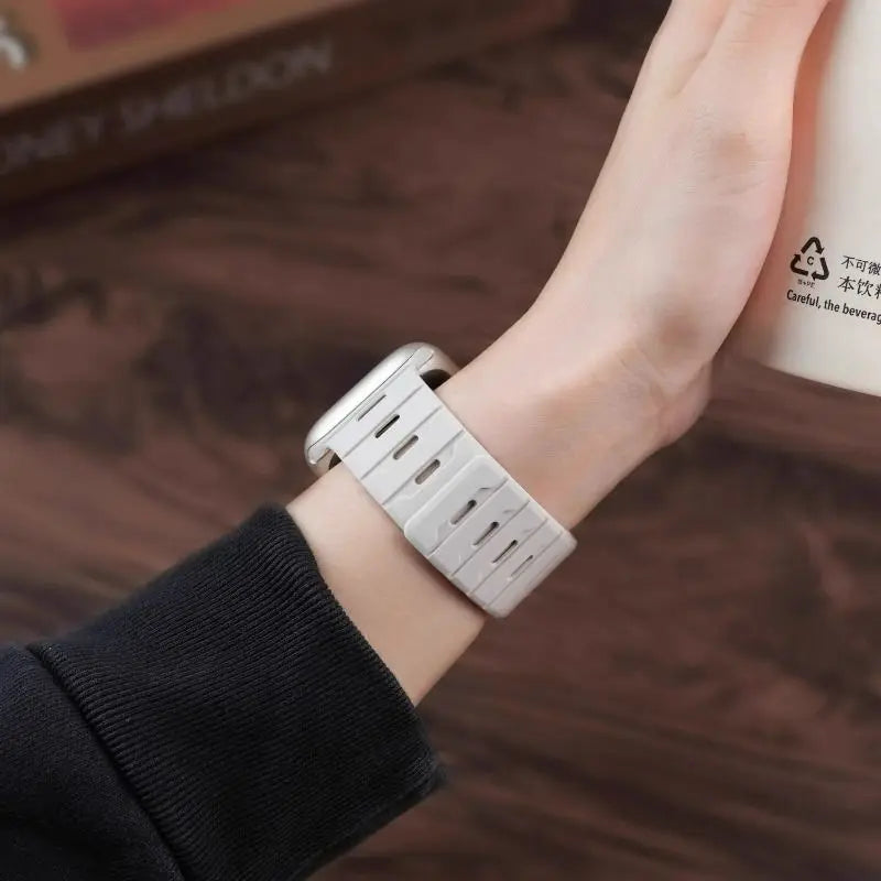 Magnetic Silicone for Apple Watch Ultra 3 band 40mm 44mm 46mm 45mm 49mm 42mm 41mm correas para band Apple Watch 11 10 SE 9 8 7 6