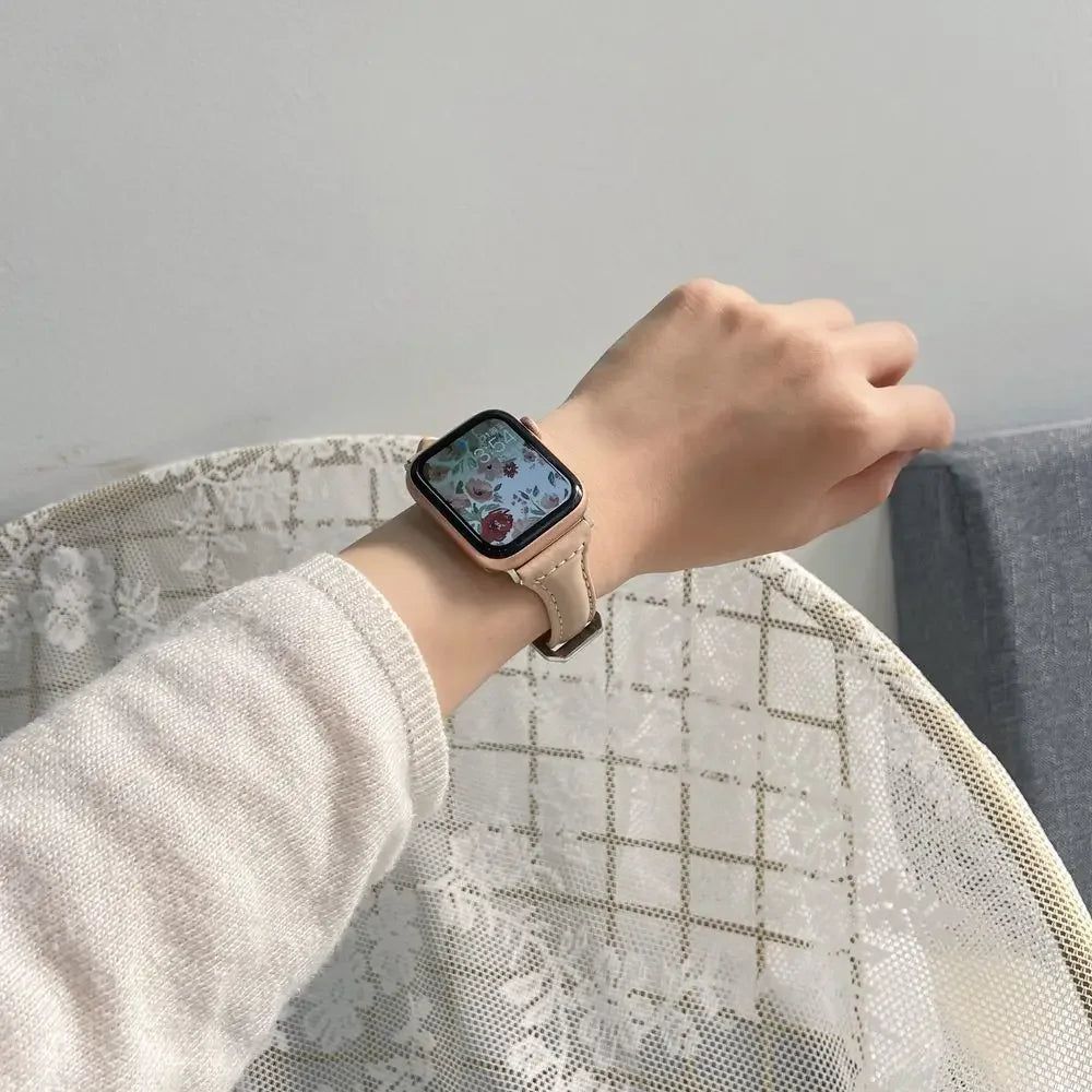 Slim leather band for Apple Watch band Ultra 2 49mm Series 10 7 8 9 41mm 45mm 38mm 42mm Wrist band Apple Watch SE 6 5 4 40mm 44mm m