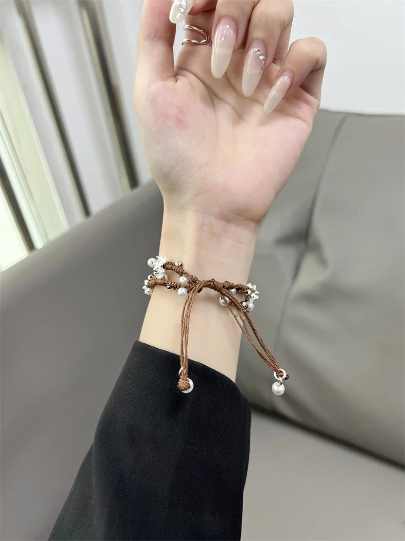 Ins Pearl Flowers band For Apple Watch Series 9 8 7 6 SE 4 5 45mm 44mm 42mm Woven Nylon band Apple Watch Ultra 2 49mm 40mm 38mm Woman