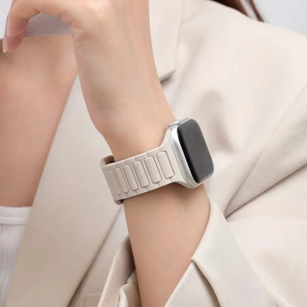 band For Apple Watch band 44mm 45mm Ultra 1 2 49mm 40mm 41mm 42mm 45mm 44mm Silicone band Apple Watch Series 10 9 8 SE 7 6 5 Band