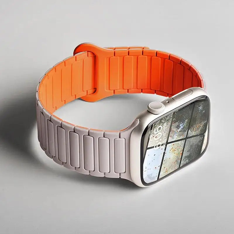 Silicone band Magnetic band for Apple Watch 46mm 42mm 49mm 45mm 41mm 44mm 40mm for Apple Watch Ultra 3 Series 11 10 9 8 7 6 SE 3 5 4