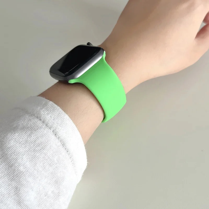 For Apple Watch band 46mm 42mm 45mm 44mm 40mm Silicone sport band Apple Watch Series 11 10 8 7 6 5 4 SE 9 Ultra 3 2 49mm band