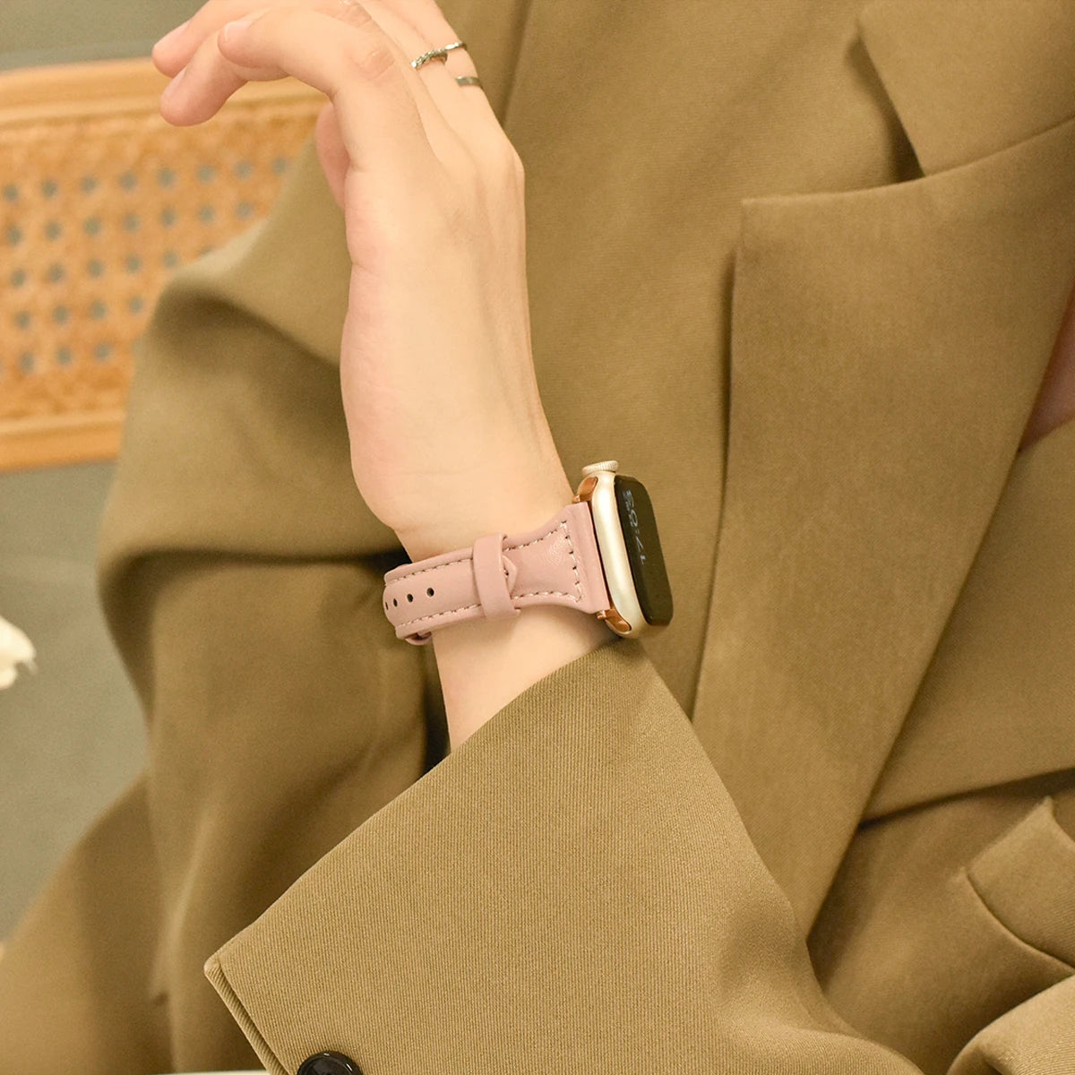 Slim Leather band For Apple Watch Series 10 11 42mm 46mm 9 8 7 41mm 45mm band 42mm Ultra 49mm band Apple Watch SE 6 5 4 3 40mm 44mm