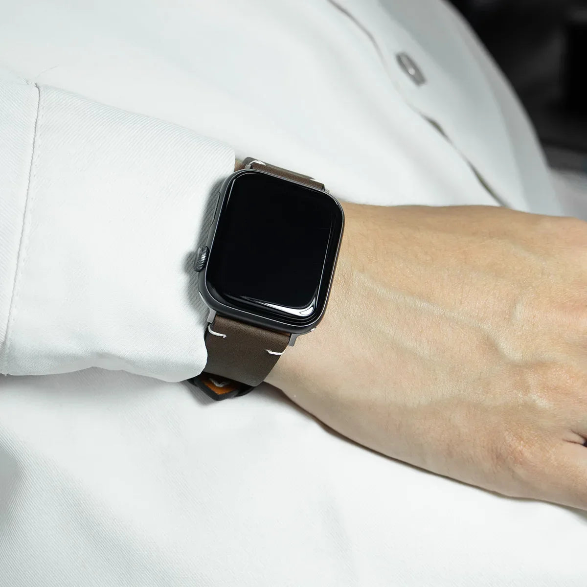 Leather band for Apple Watch band Ultra 2 49mm 46mm 42mm 45mm 44mm 42mm 40mm 41mm watch band for Apple Watch Series 10 9 8 7 6 SE 5 4