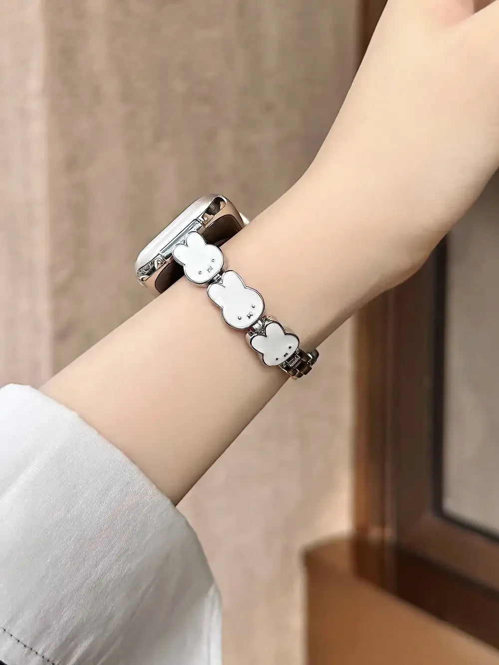 Nice band For Apple Watch band link women Series 11 8 7 6 10 9 40mm 41mm 38mm 42mm 44mm 45mm 46mm band