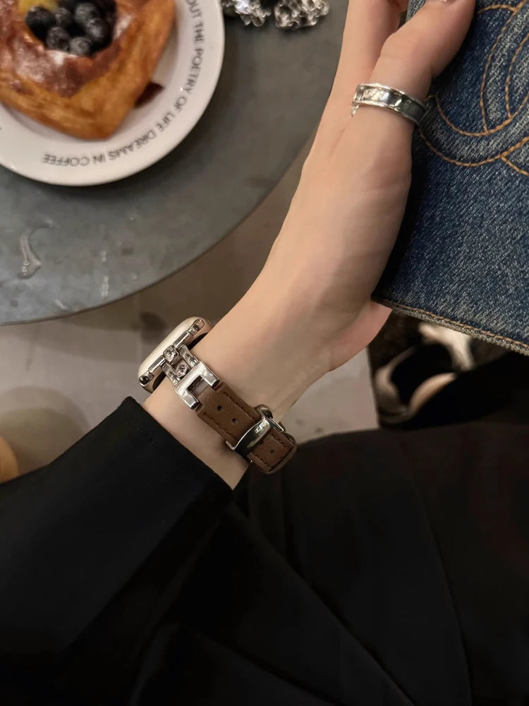 Luxury Leather band For Apple Watch Ultra 10 9 8 7 6 SE 5 4 Slim metal band For Apple Watch 38mm 40mm 42mm 44mm 45mm 46mm 49mm