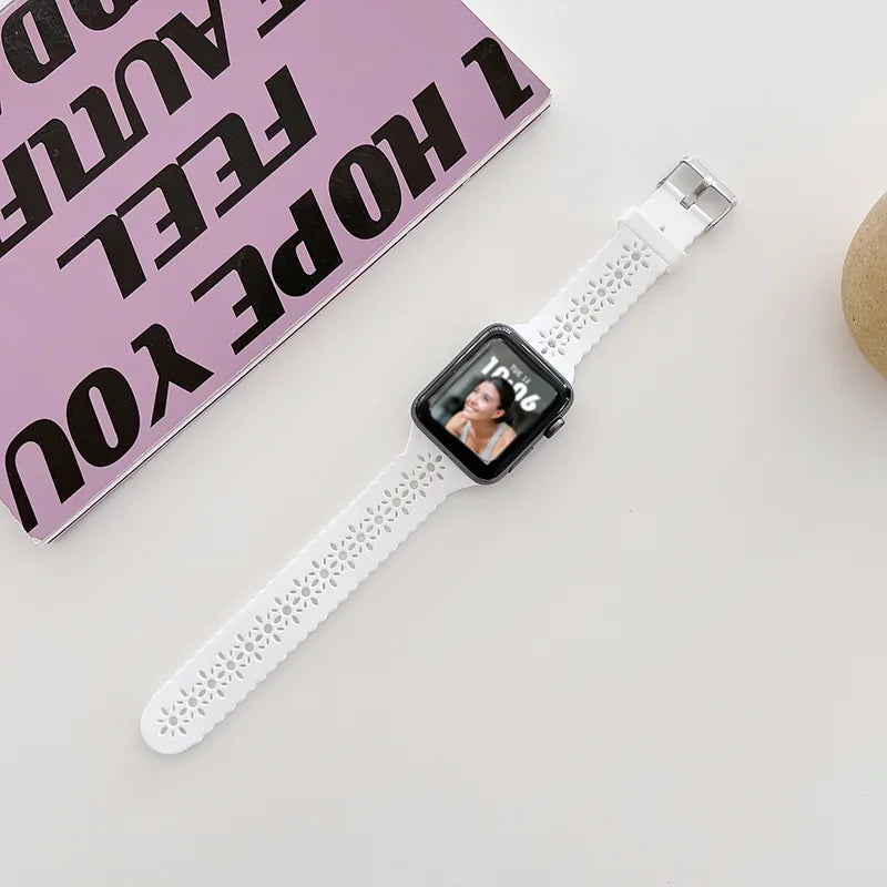 Silicone band For Apple Watch 44mm 40mm 38mm 42mm Ultra 2 49mm Sport band Apple Watch Series 9 7 8 6 SE 5 4 3 41mm 45mm band