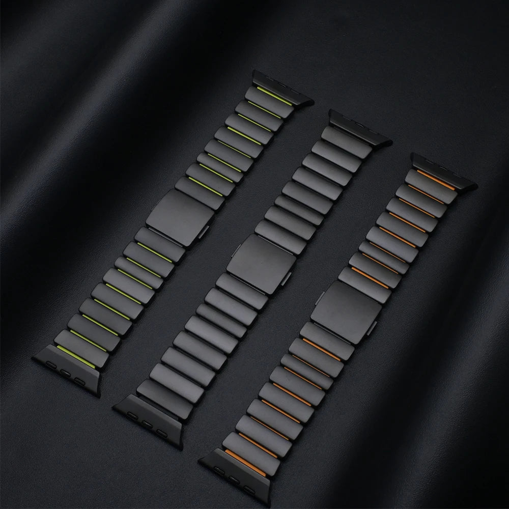 Titanium Fluoroelastomer Rubber band for Apple Watch Ultra 3 2 49mm Series 11 10 46mm band for Apple Watch 9 8 7 6 5 SE 3 44mm 45mm