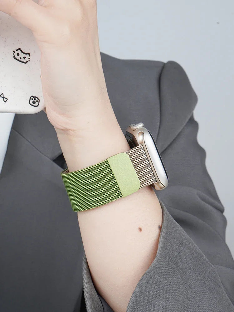 Milanese Loop for Apple Watch band 44mm 40mm 45mm 41mm 42mm 38mm 44mm band Ultra 2 49mm metal band Apple Watch Series 9 8 7 6 SE 5 4 3