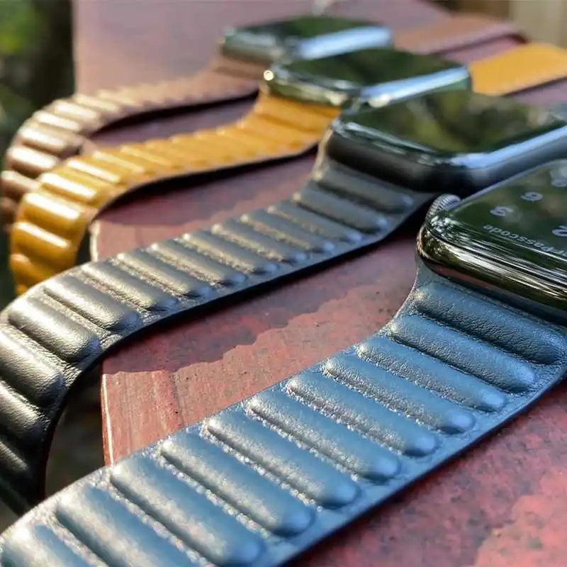 Leather Link for Apple Watch band 44mm 45mm 40mm 38mm 42mm Magnetic Loop band Apple Watch seires SE 6 7 8 9 10 46mm Ultra 2 49mm band