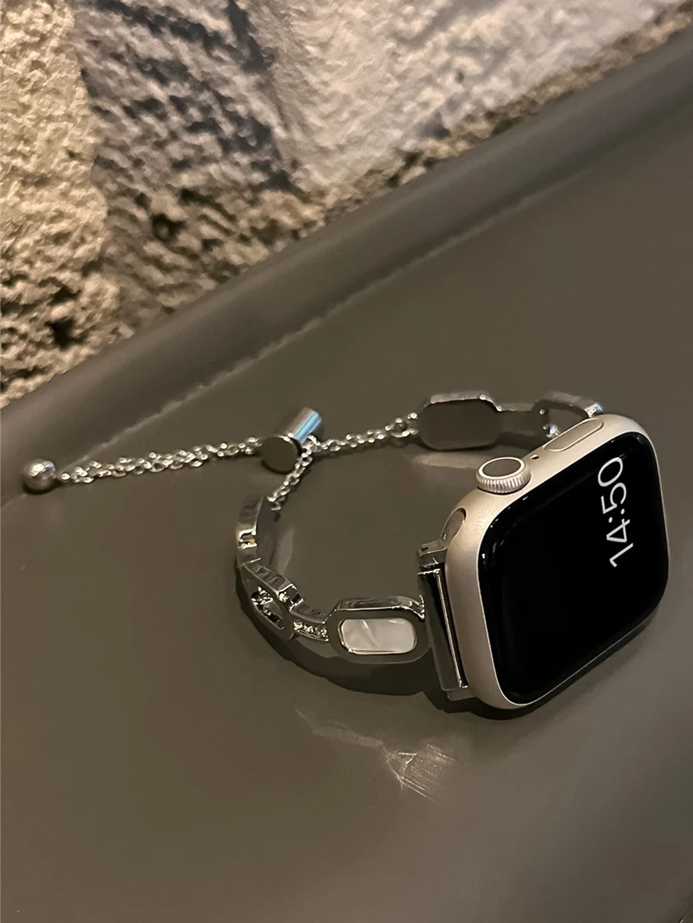 Women metal band for Apple Watch 10 9 8 band 42mm 46mm 41mm 45mm 40mm 44mm band Apple Watch Series 7 SE 6 5 Ultra watch band Belt