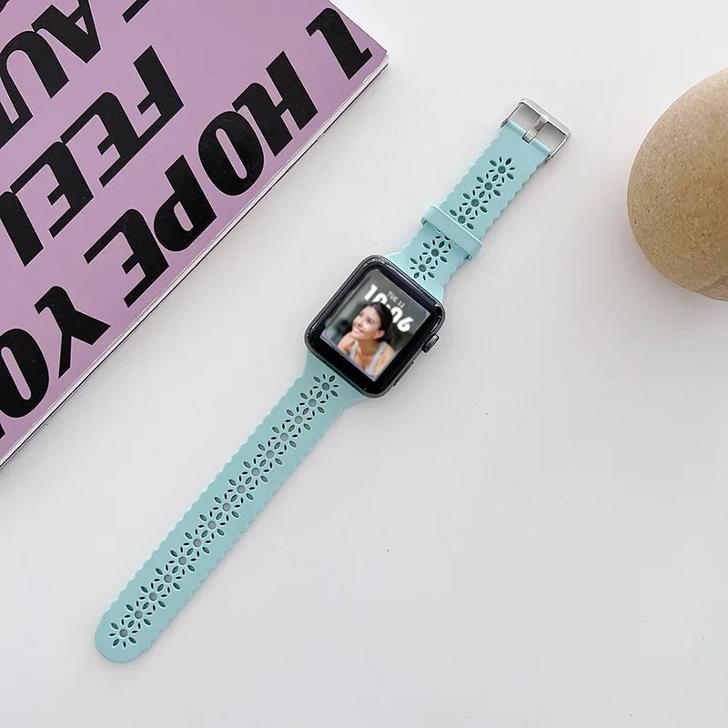 Silicone band For Apple Watch 44mm 40mm 38mm 42mm Ultra 2 49mm Sport band Apple Watch Series 9 7 8 6 SE 5 4 3 41mm 45mm band