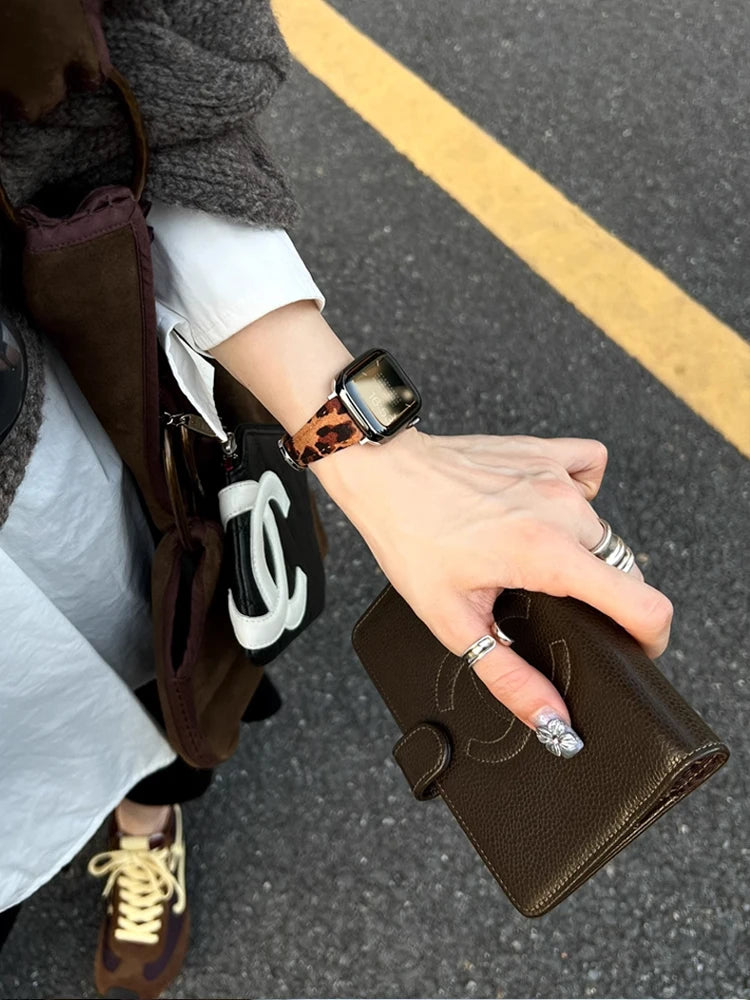 Retro Leather Leopard band For Apple Watch Ultra 10 9 8 7 6 5 SE 4 Girl Slim band For Apple Watch 41mm 40mm 38mm 49mm 42mm 45mm 46mm