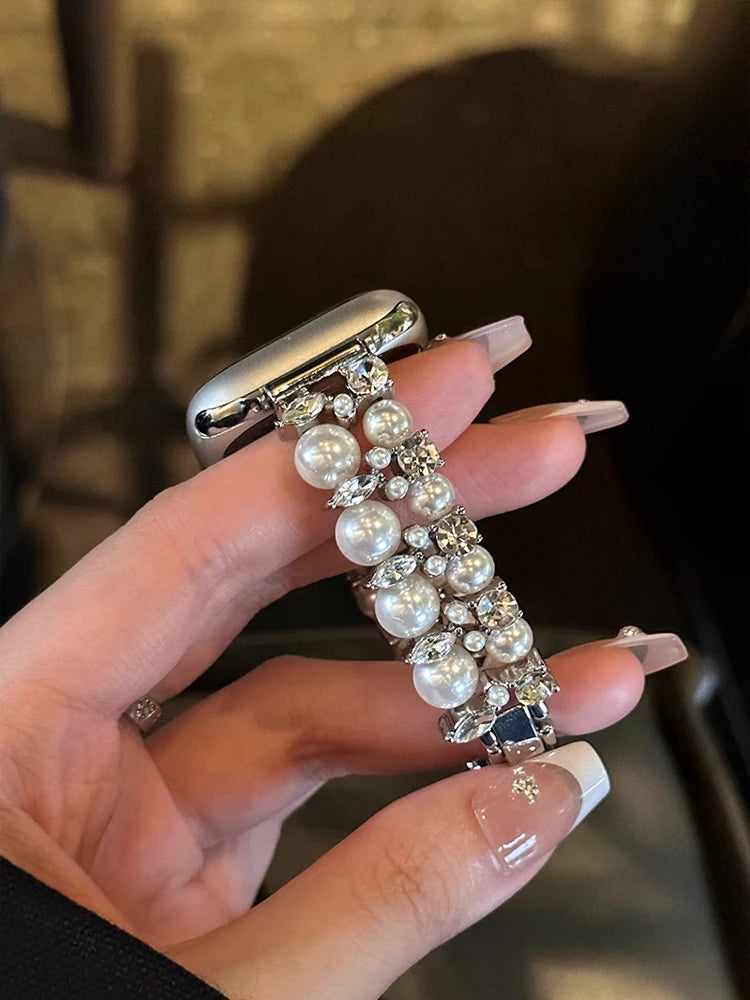 Luxury Diamond band For Apple Watch Ultra 10 9 8 7 6 5 4 Woman Pearl band For Apple Watch 38mm 40mm 41mm 42mm 45mm 46mm 49mm