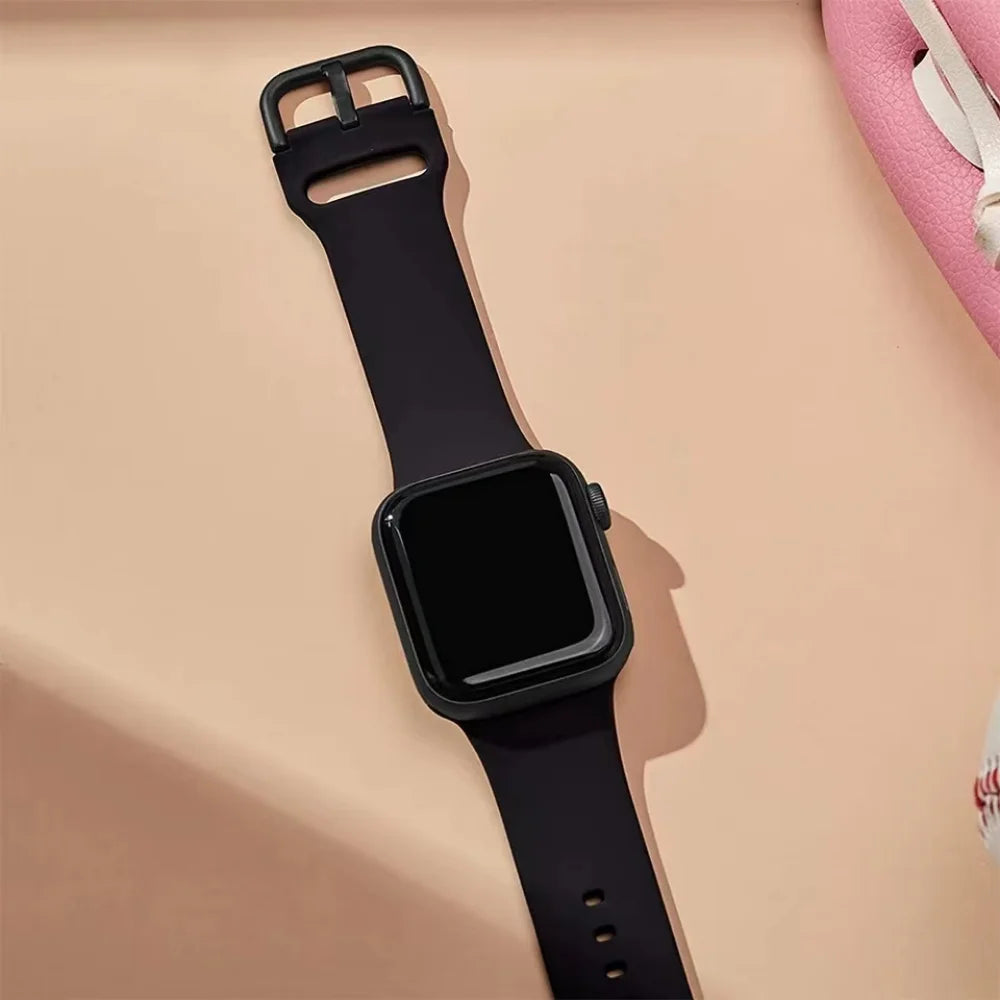 Silicone band for Apple Watch band 46mm 42mm 45mm 41mm 44mm 46mm band Wristband Apple Watch Series 10 9 8 7 6 5 SE Ultra 2 49mm